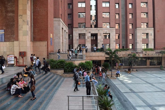 Amity University, Noida Overview