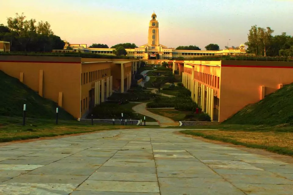 BITS Pilani Fees, Placements, Courses, Cut-Off and Admission