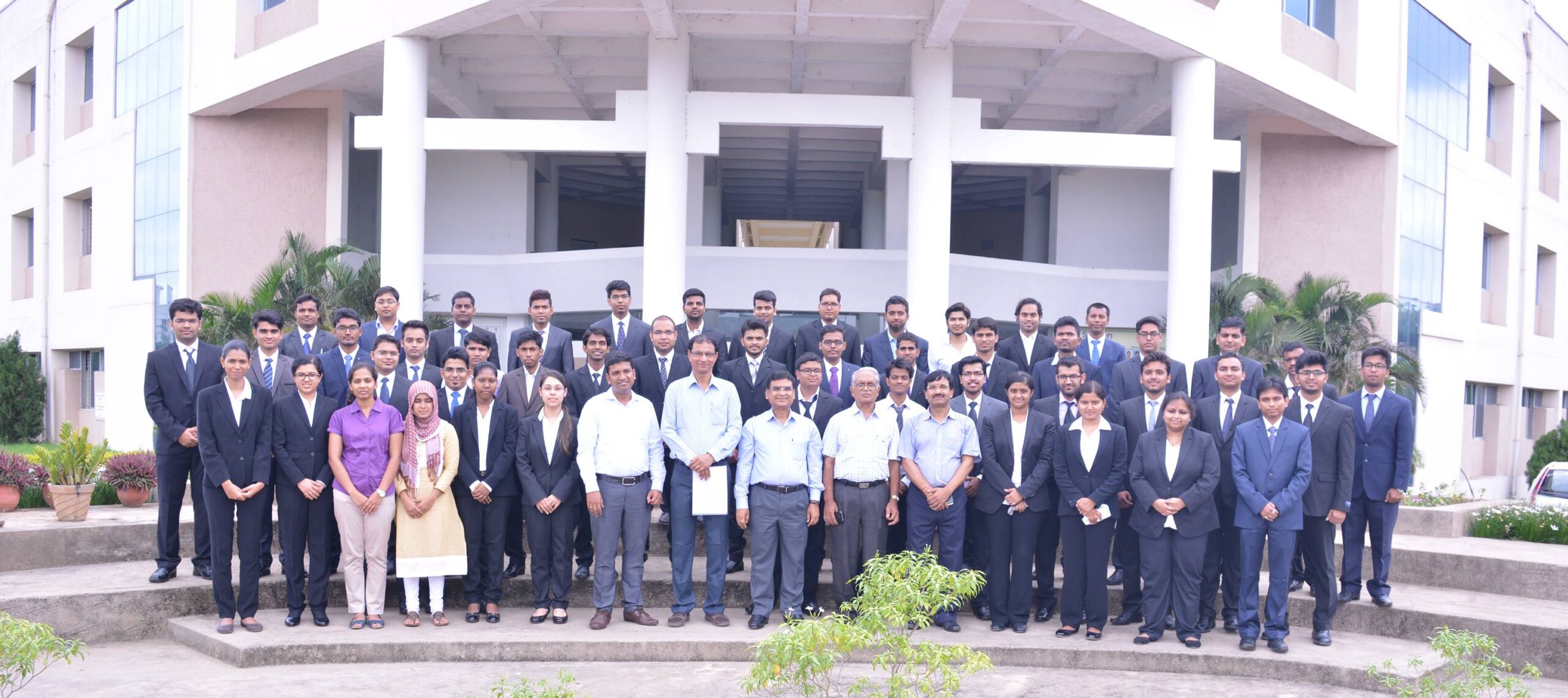 IIM SAMBALPUR'S 8TH ANNUAL CONVOCATION WITNESSES CONFERRING DEGREES TO 236 GRADUATING COHORTS – PaGaLGuY - Vimarsana News